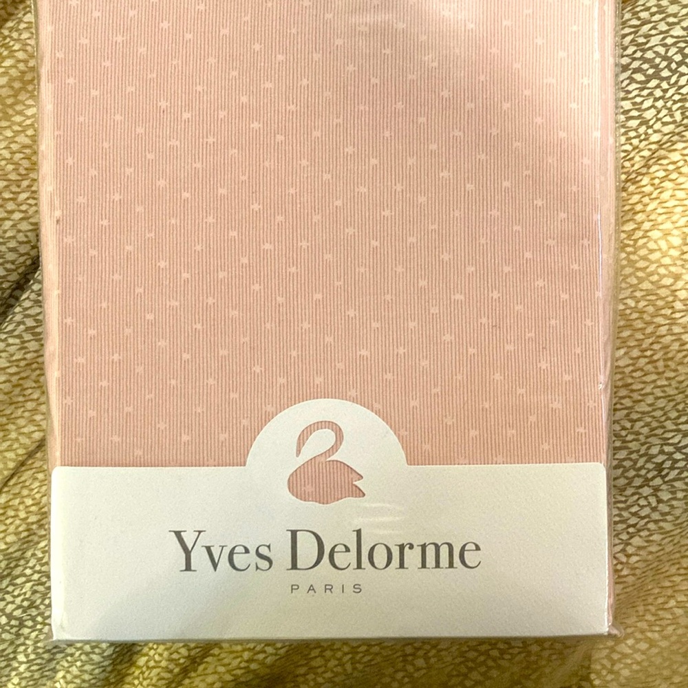 Yves Delores King fitted